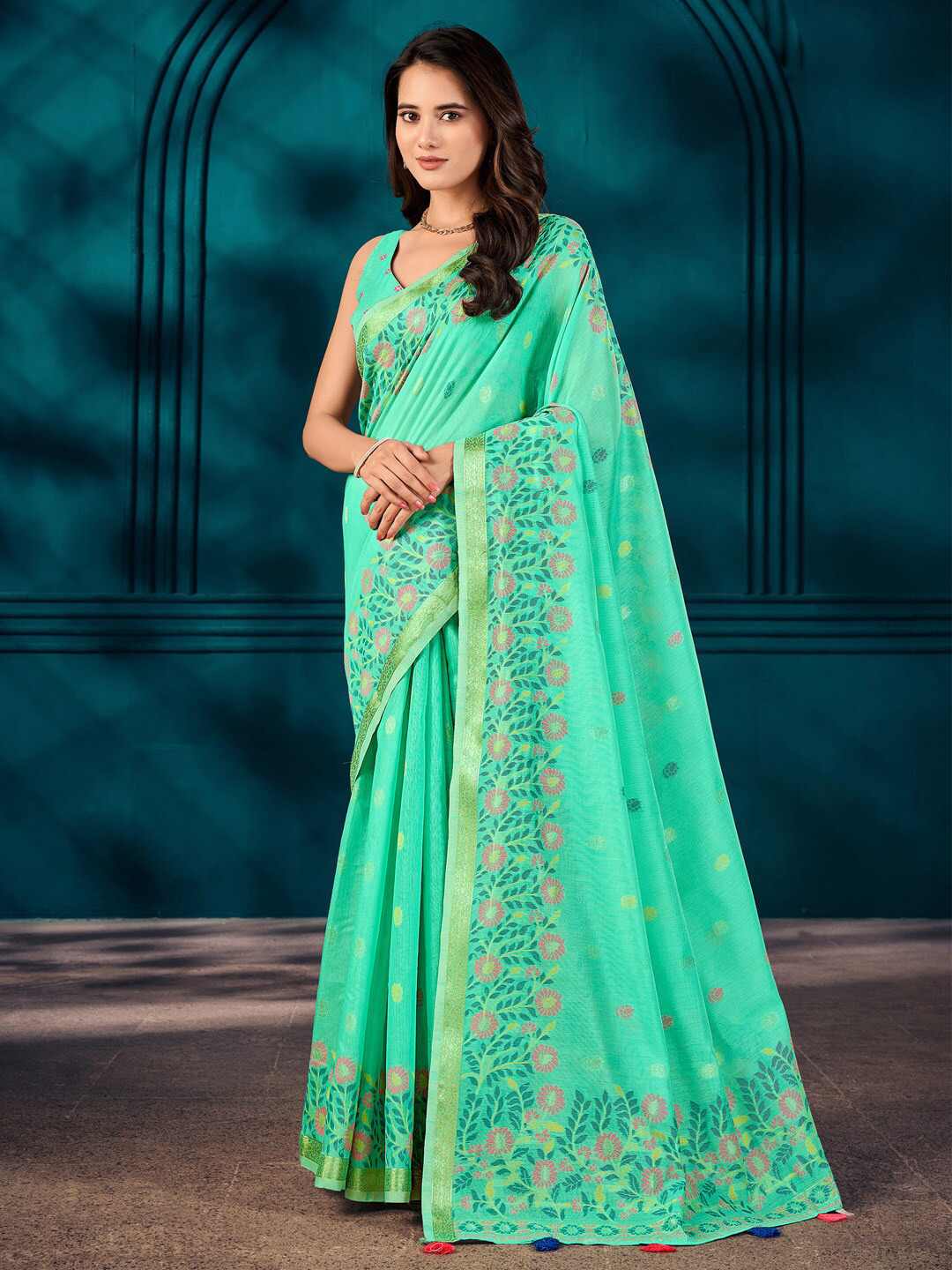 

Mitera Woven Design Zari Banarasi Saree, Green