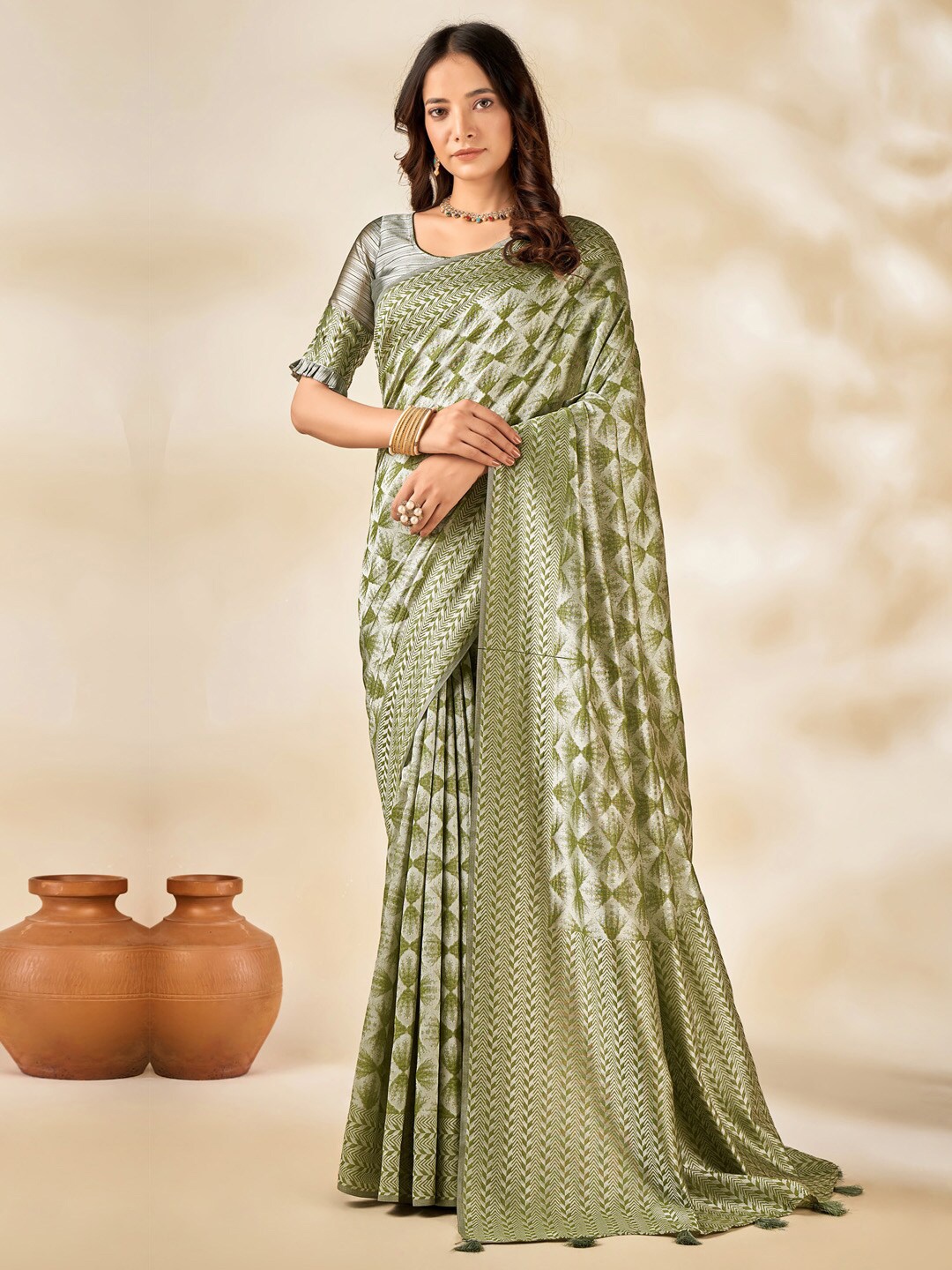 

Mitera Ethnic Motifs Woven Design Zari Cotton Blend Banarasi Saree, Metallic