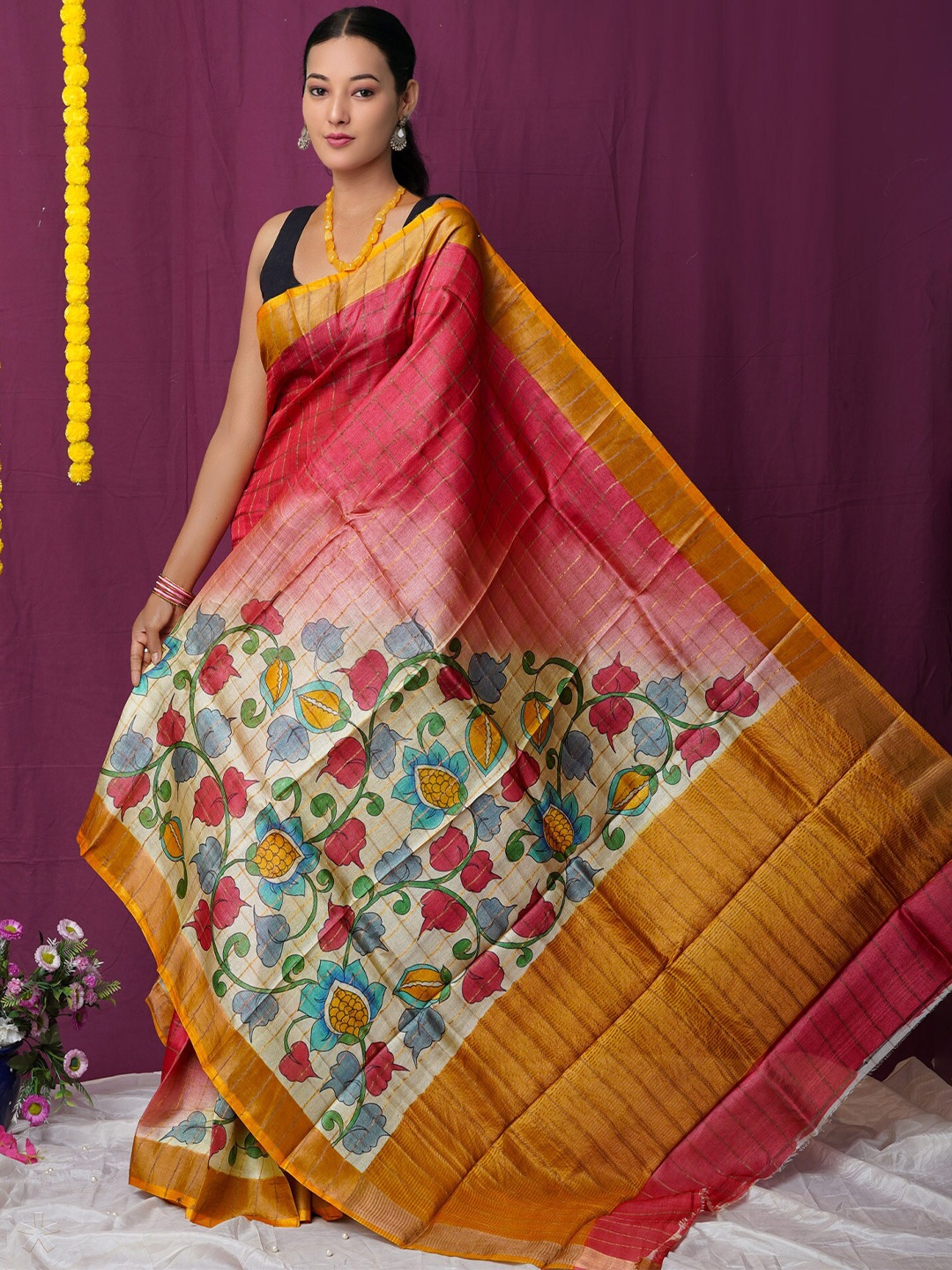

Unnati Silks Floral Pure Silk Tussar Saree, Red
