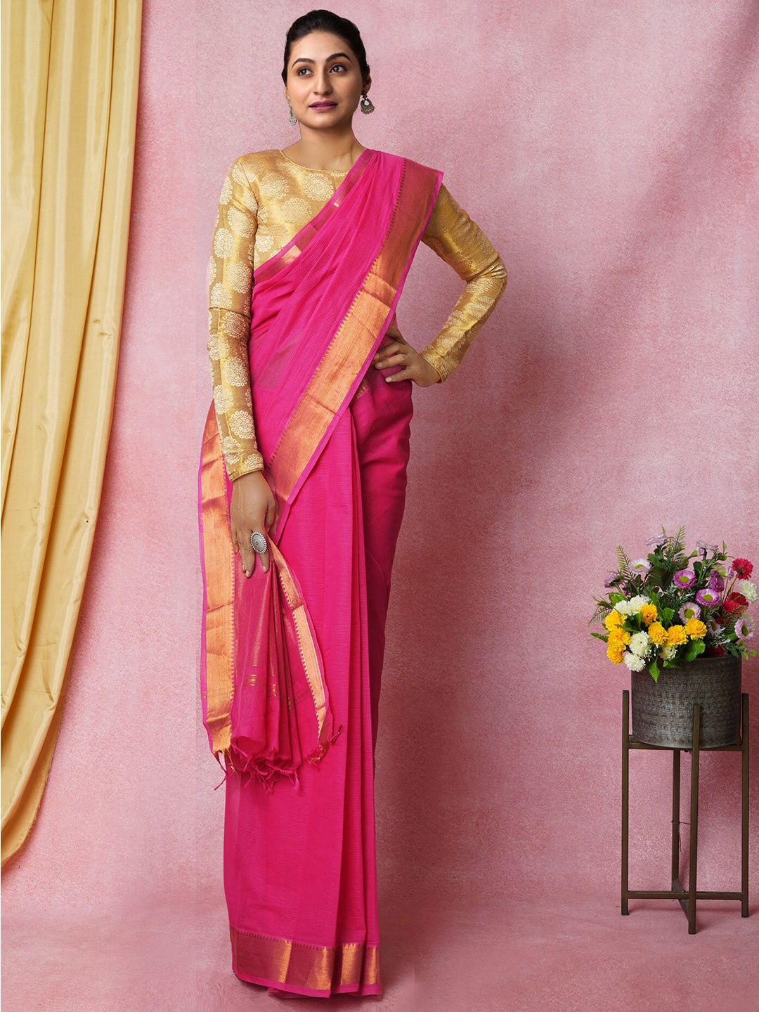 

Unnati Silks Zari Pure Cotton Handloom Mangalagiri Saree, Pink