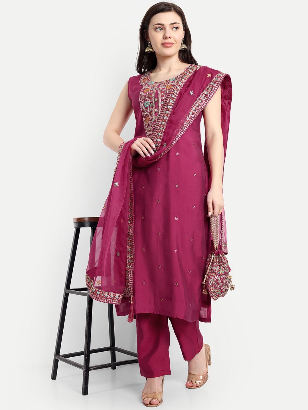 

V B SONS Ethnic Motifs Embroidered Sequinned Straight Kurta with Trousers & With Dupatta, Red