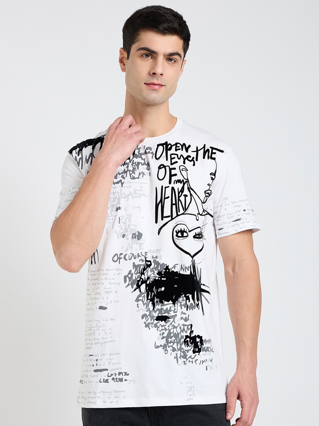 

EDRIO Printed Regular Fit Short Sleeves Round Neck Cotton T-shirt, White
