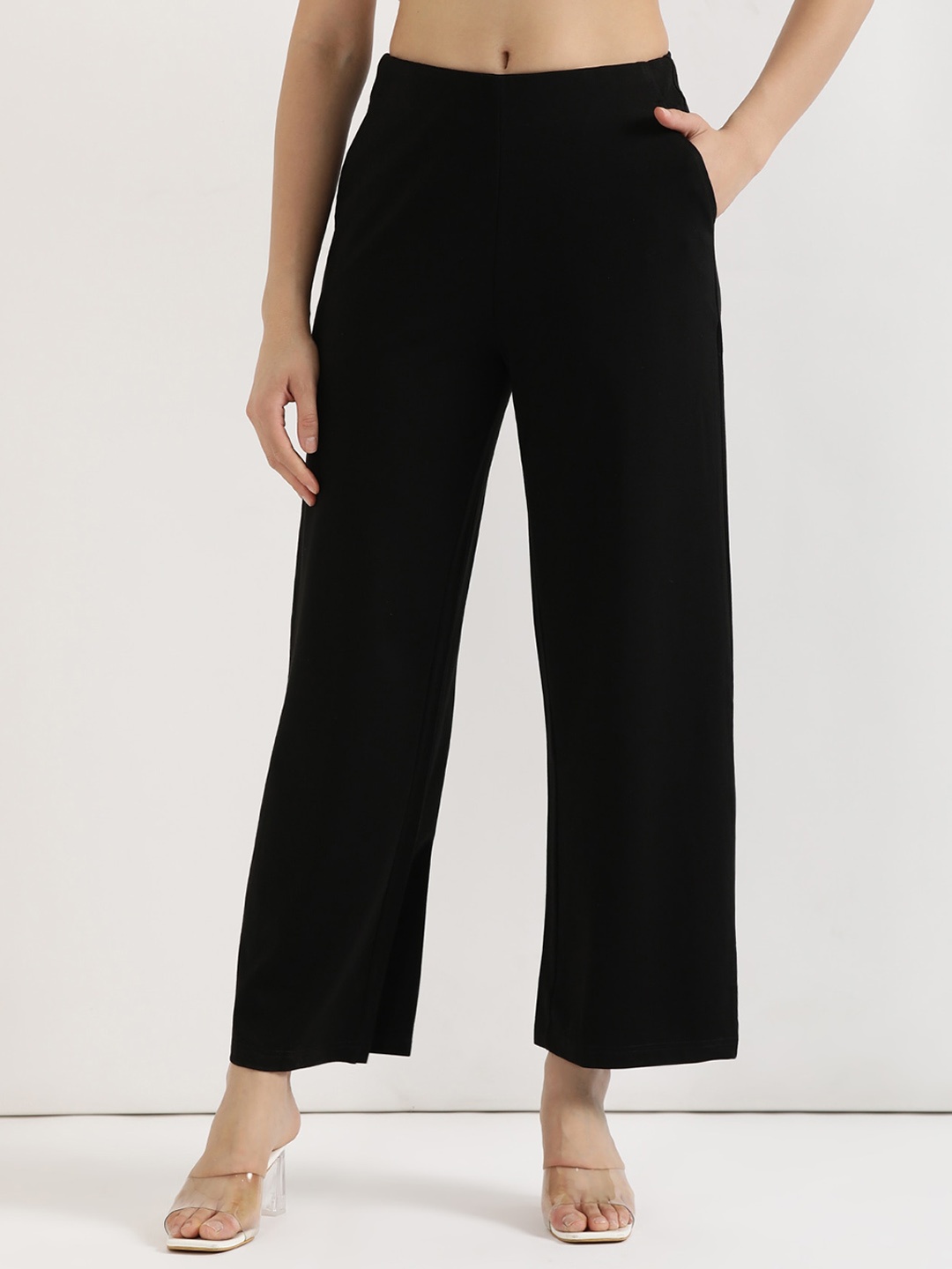 

SAADAA Women Straight Fit High-Rise Parallel Trousers, Black