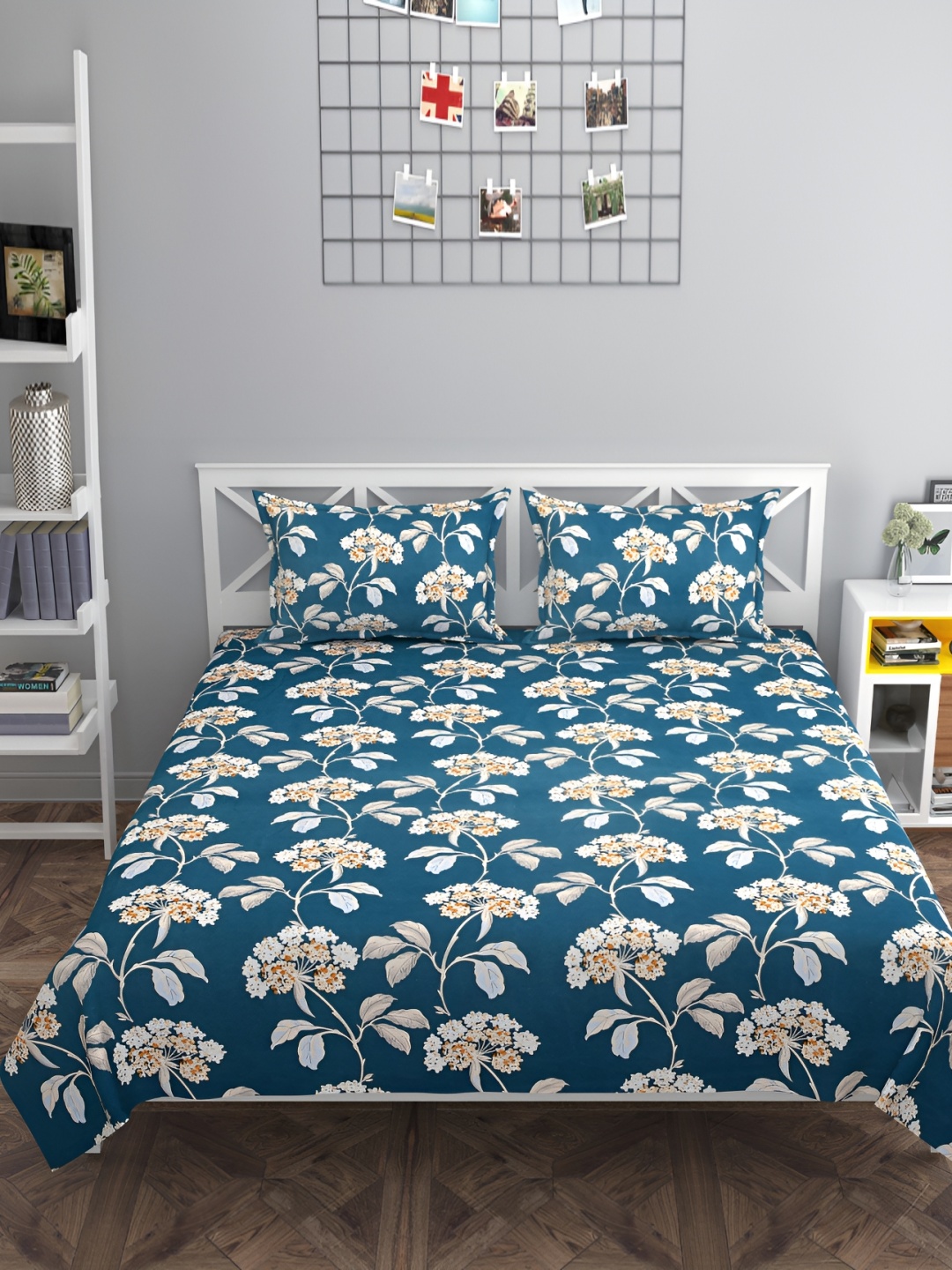 

FINE TEX WORLD Blue & White Floral 210 TC King Bedsheet with 2 Pillow Covers