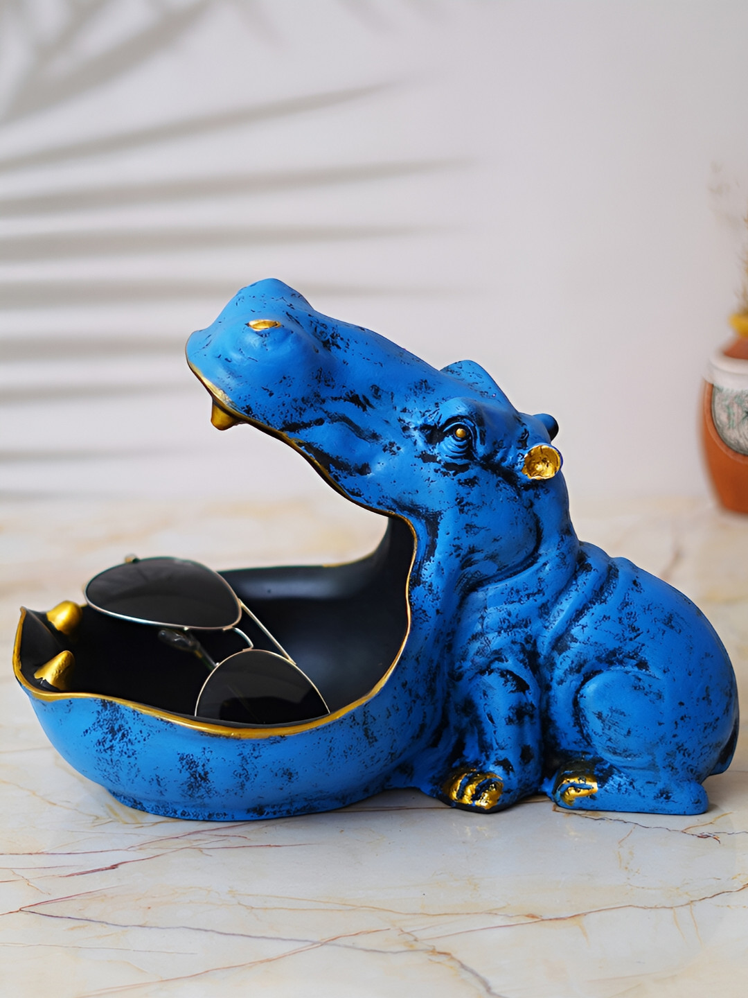 

eCraftIndia Blue Small Figurine Showpiece