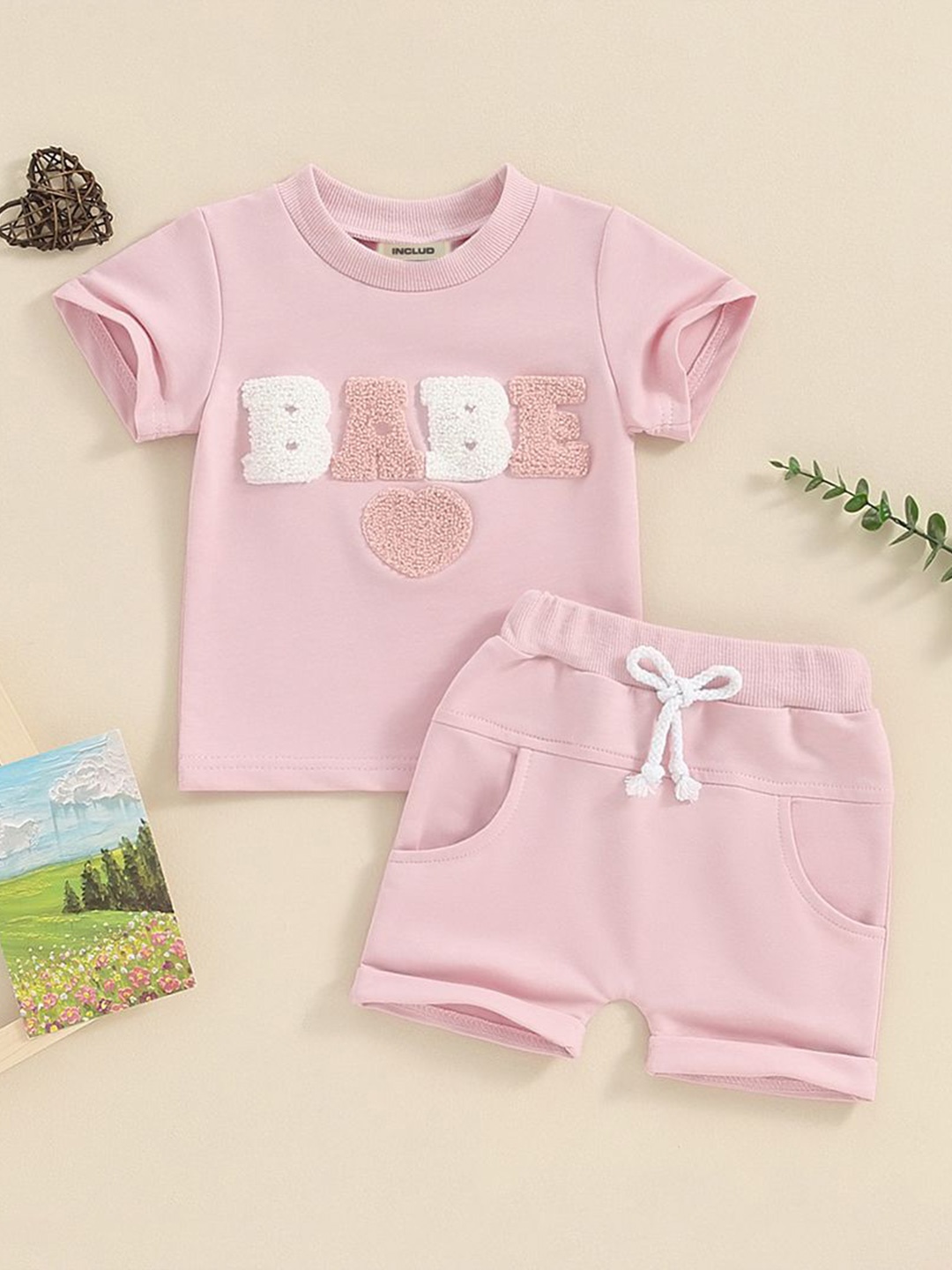 

INCLUD Girls Printed Round Neck Short Sleeves T-shirt with Shorts, Pink