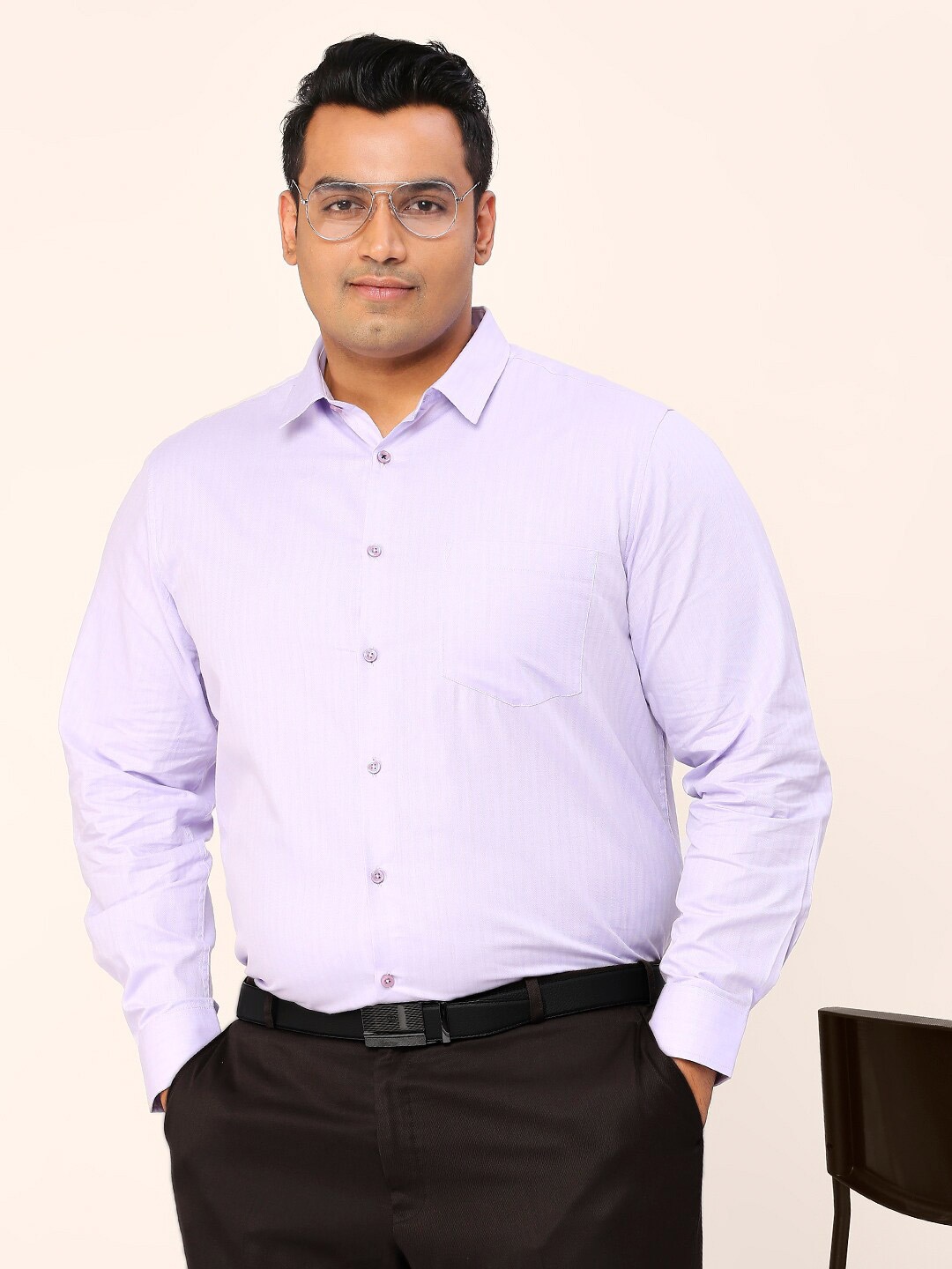 

Sztori Plus Size Relaxed Fit Self Design Pure Cotton Formal Shirt, Lavender