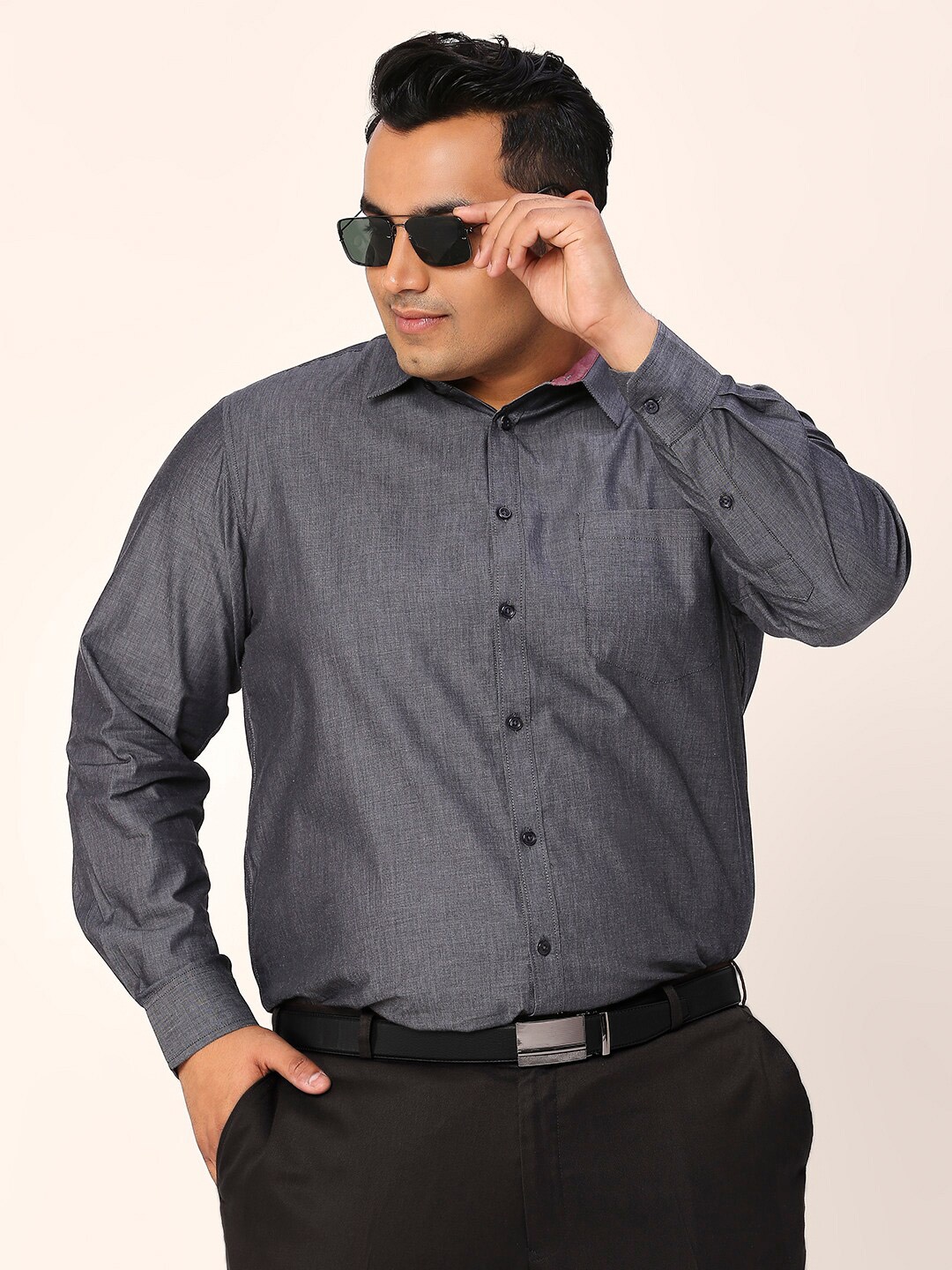 Sztori Plus Size Relaxed Fit Pure Cotton Chambray Weave Formal Shirt, Black