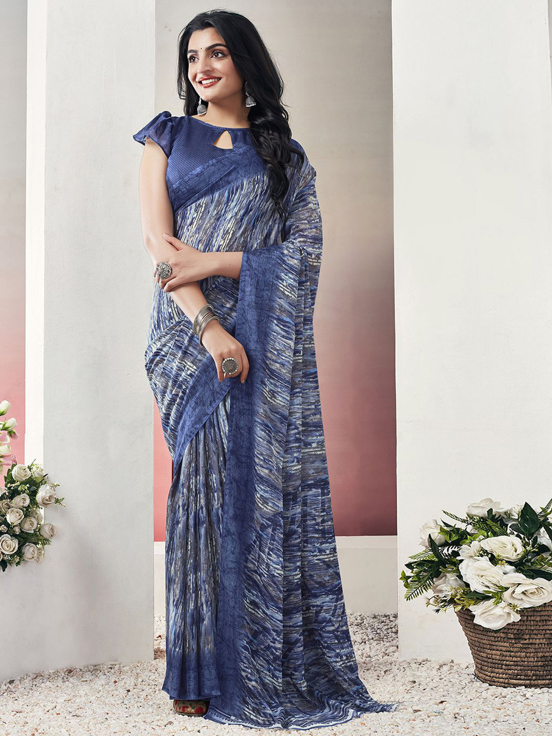 

KALINI Abstract Printed Dabu Saree, Blue
