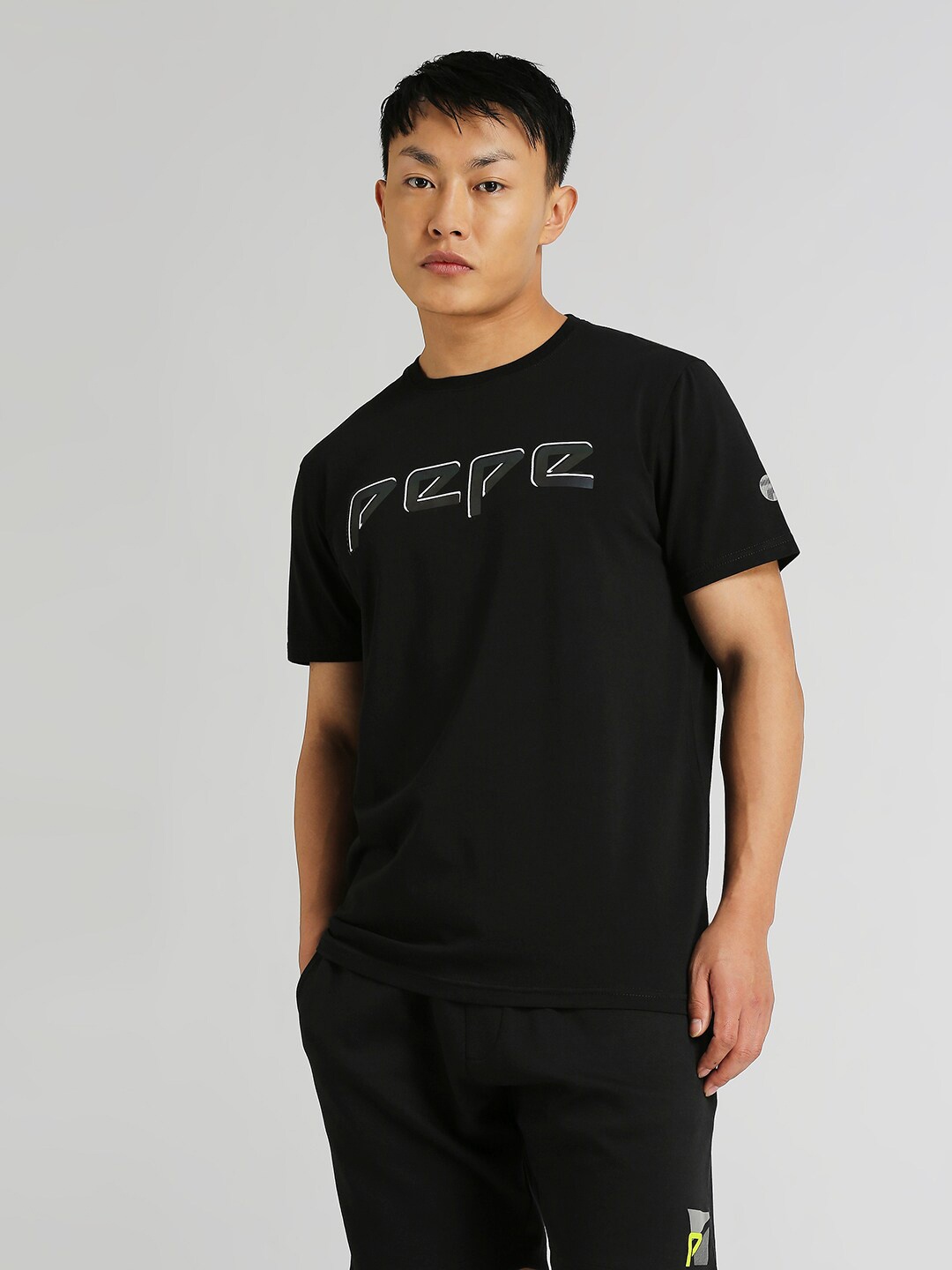 

Pepe Jeans Cotton Slim Fit T-shirt, Black
