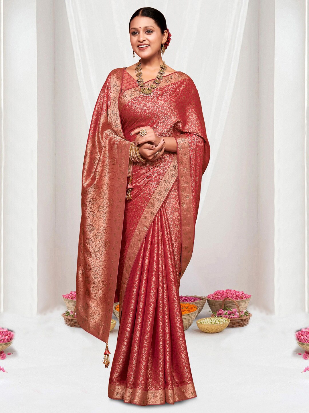 

Saree mall Ethnic Motif Woven Design Zari Pure Silk Banarasi Sarees, Red