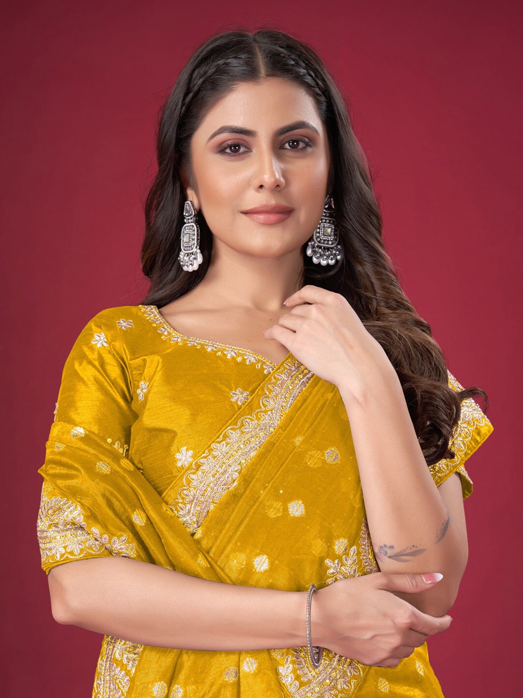 

Saree mall Ethnic Motif Woven Design Embroidered Zari Banarasi Silk, Yellow