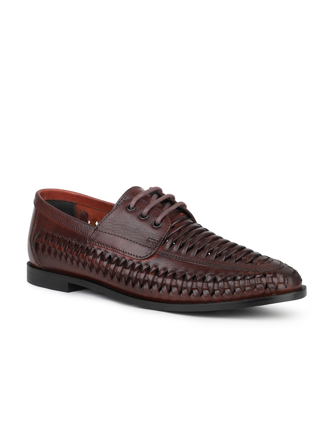 

ATESBER by Inc.5 Men Textured Round Toe Leather Oxfords, Maroon