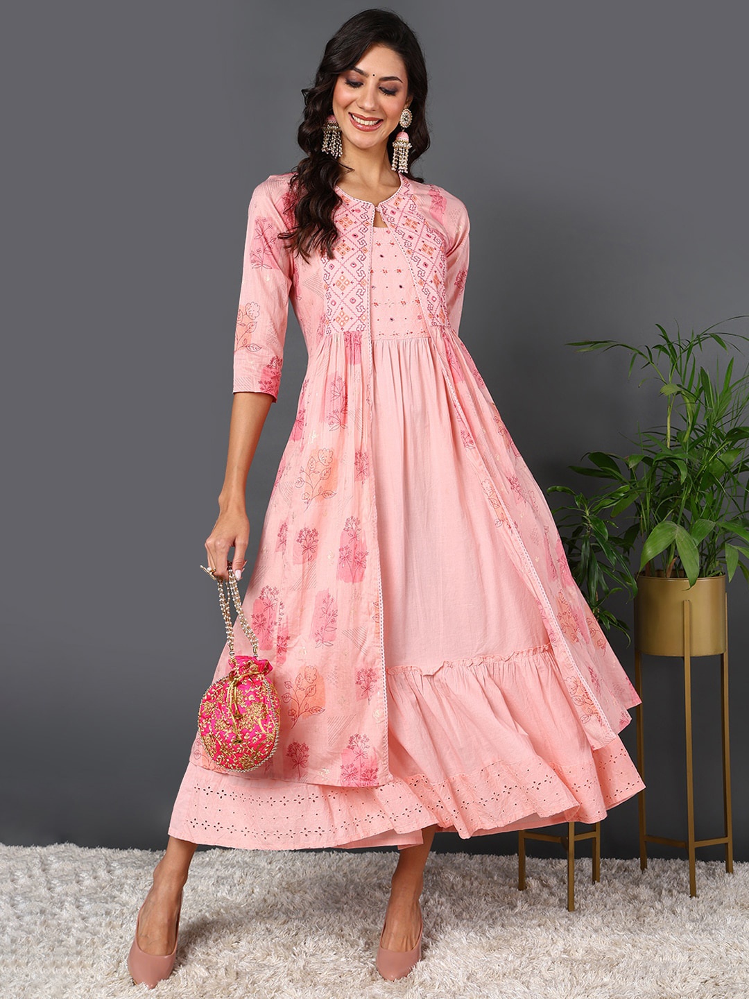 

AHIKA Ethnic Motifs Printed Shoulder Straps A-Line Kurta With Shrug, Pink