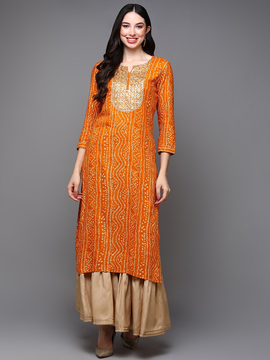 

AHIKA Bandhani Printed Sequined Straight Kurta, Mustard