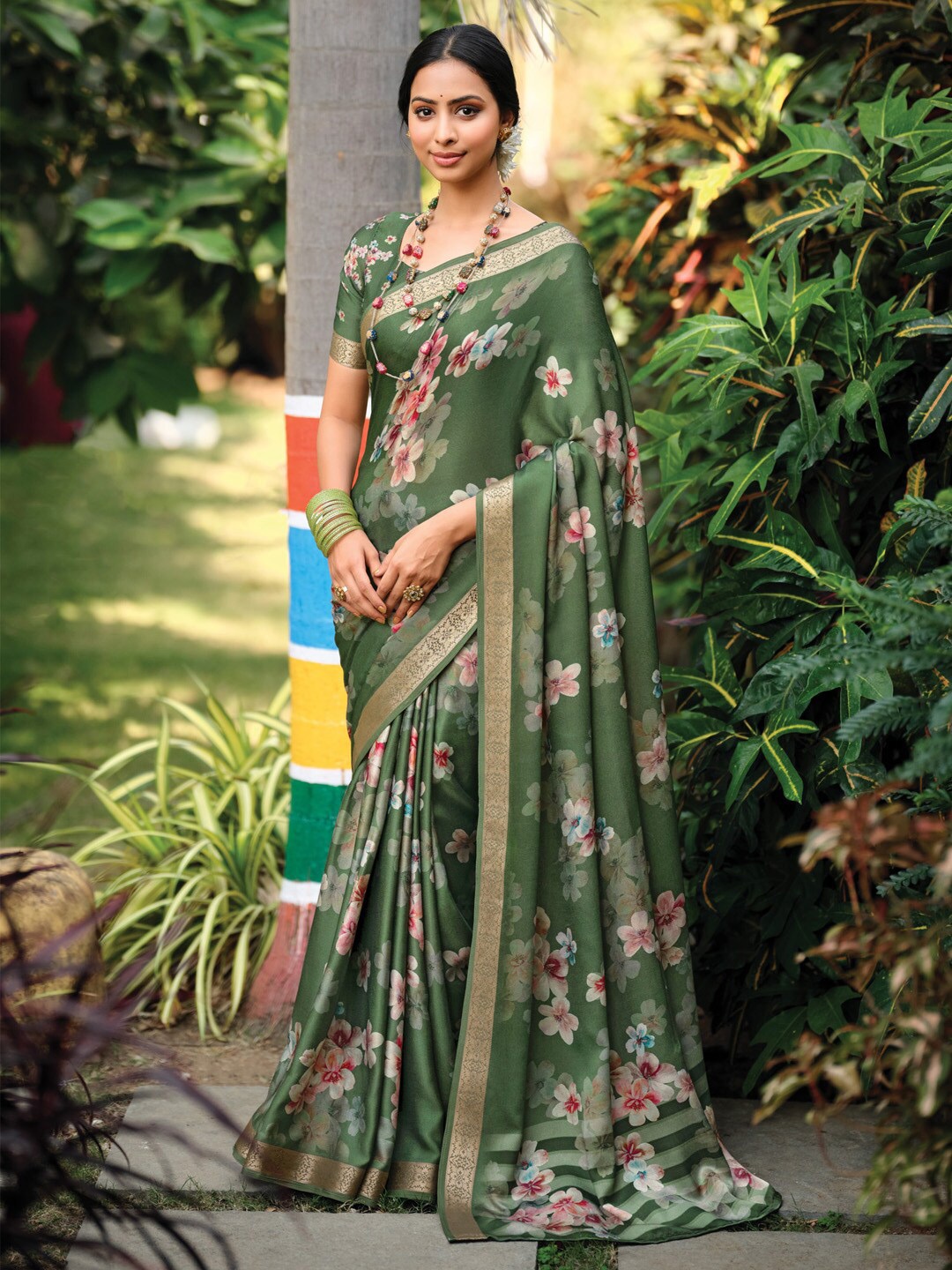 

Saree mall Floral Printed Zari Satin Saree, Green