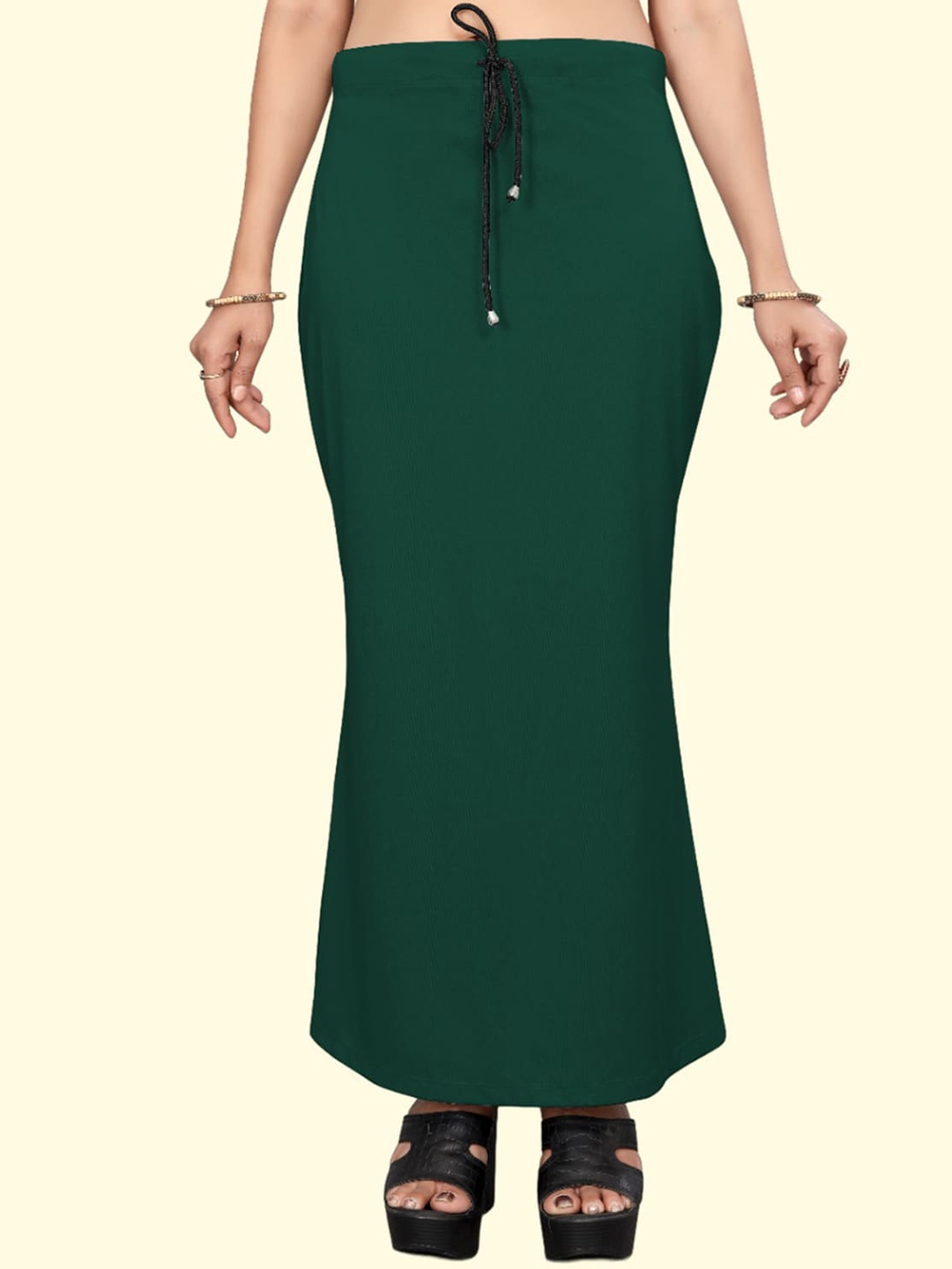 

Leeza Store Skin-Friendly Stretchable Saree Shapewear, Green