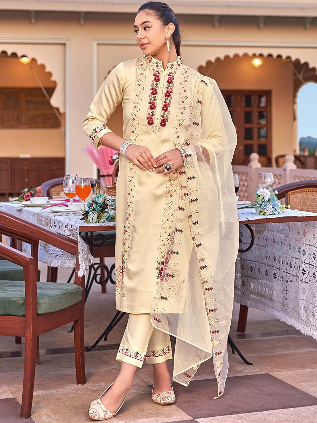 

Sangria Floral Embroidered Mandarin Collar Kurta With Trousers & Dupatta, Cream