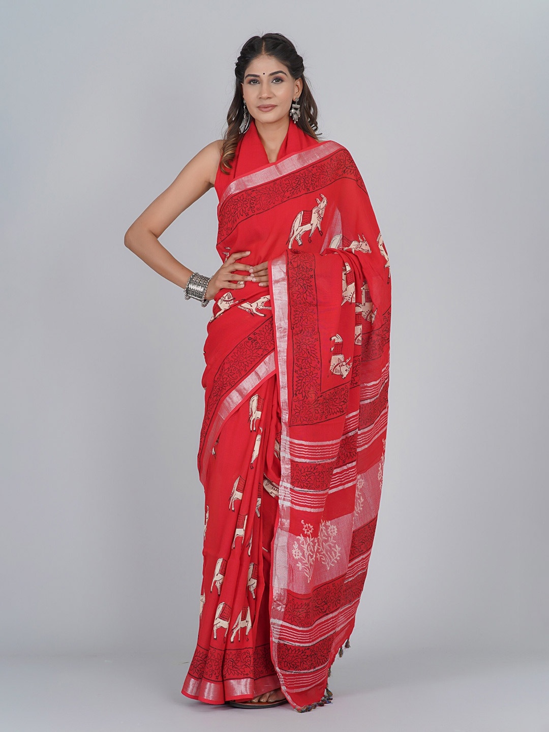 

Shivanya Handicrafts Cotton Linen Zari Ethnic Motif Block Print Saree, Red