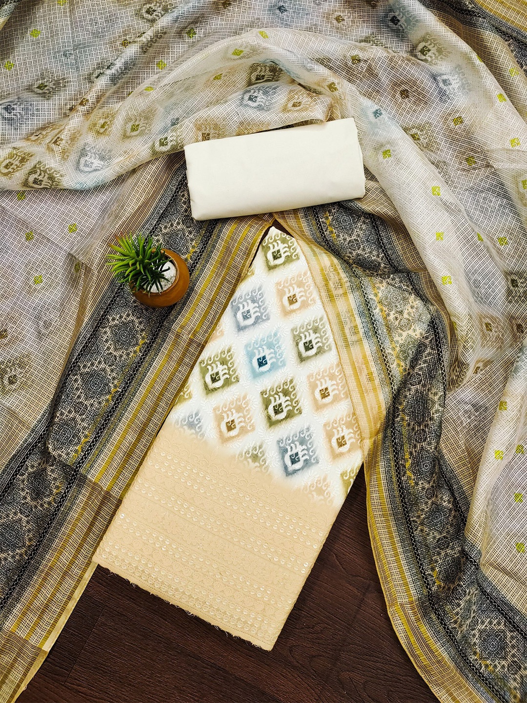 

LeeliPeeri Designer Ethnic Motifs Printed Unstitched Dress Material, Yellow