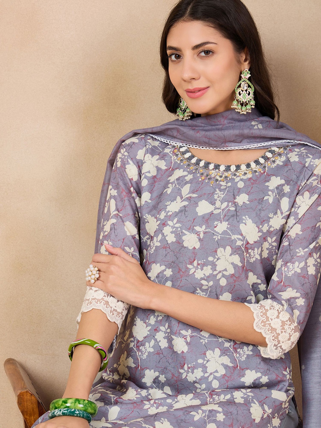 

Anouk Grey Floral Printed Pure Cotton Straight Kurta & Trousers With Dupatta