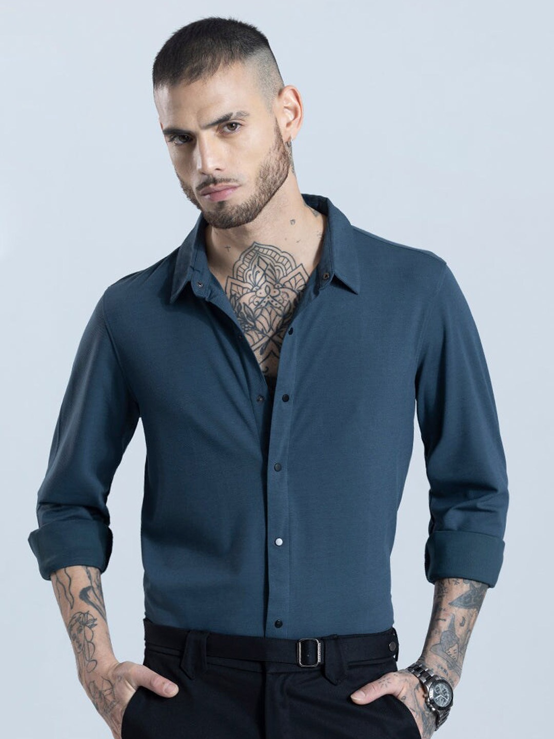 

Snitch Blue Spread Collar Classic Slim Fit Casual Shirt