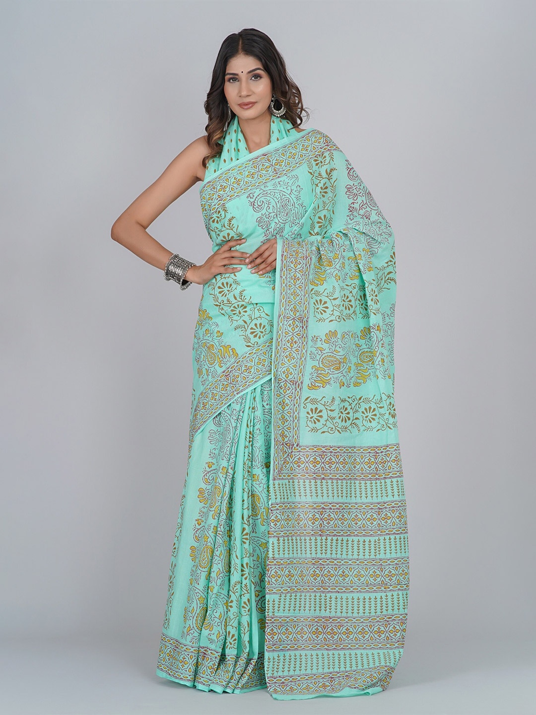 

Shivanya Handicrafts Pure Cotton Paisley Block Print Saree, Green