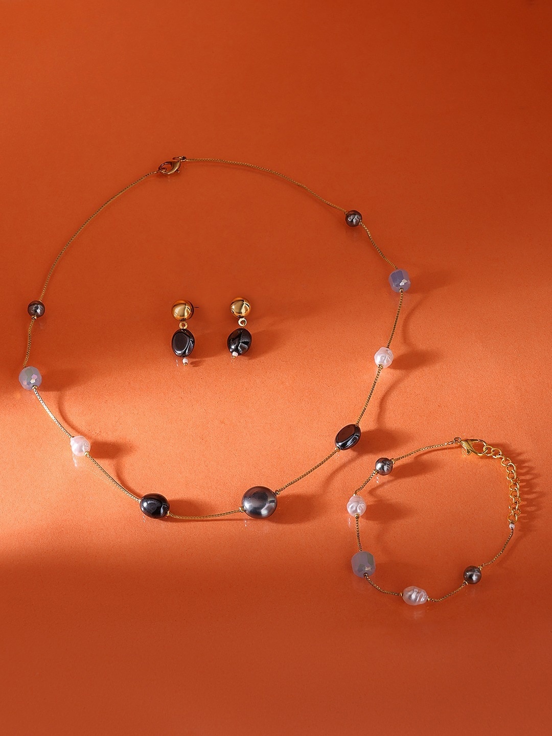 

AMI Gold-Plated Beaded Jewellery Set