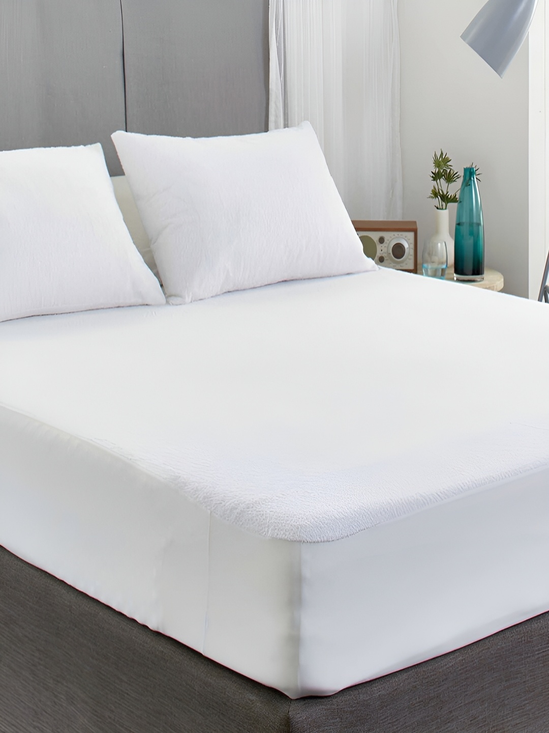 

CHICERY White Terry Cotton Fitted Breathable Mattress Protector