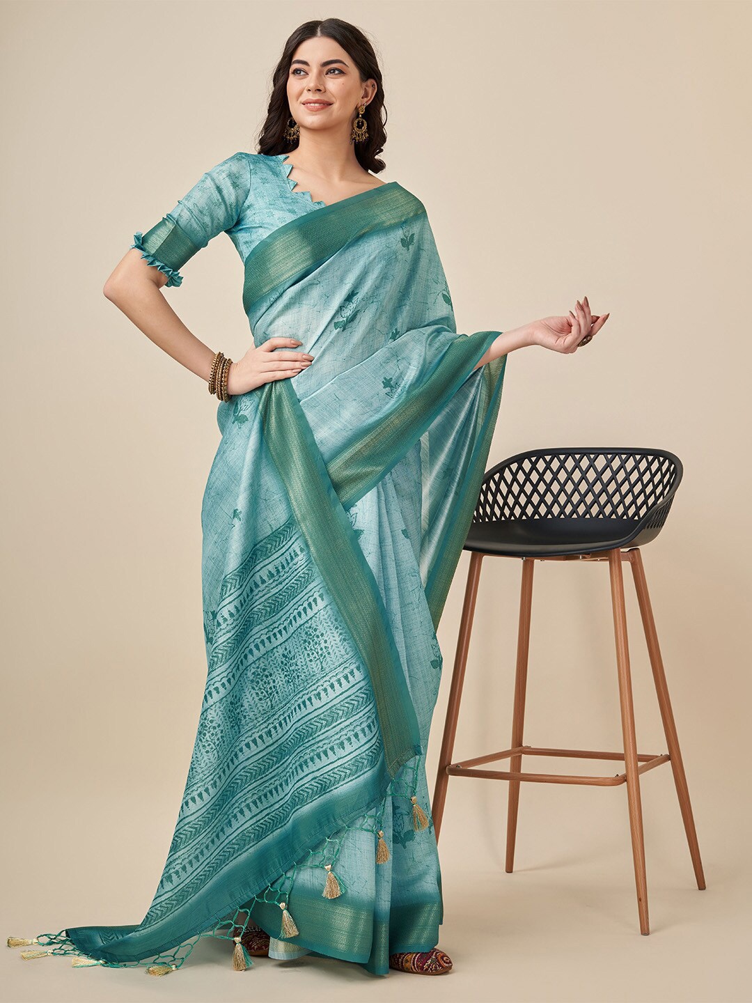 

Ishin Floral Printed Woven Design Zari Saree, Teal