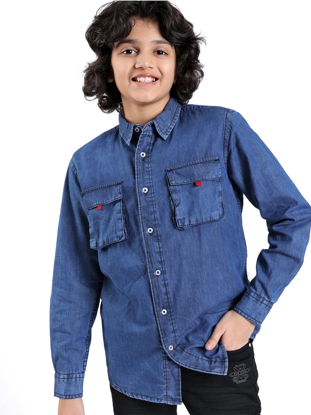 

ARIAS By LARA DUTTA Boys Spread Collar Cuffed Sleeves Cotton Casual Shirt, Navy blue