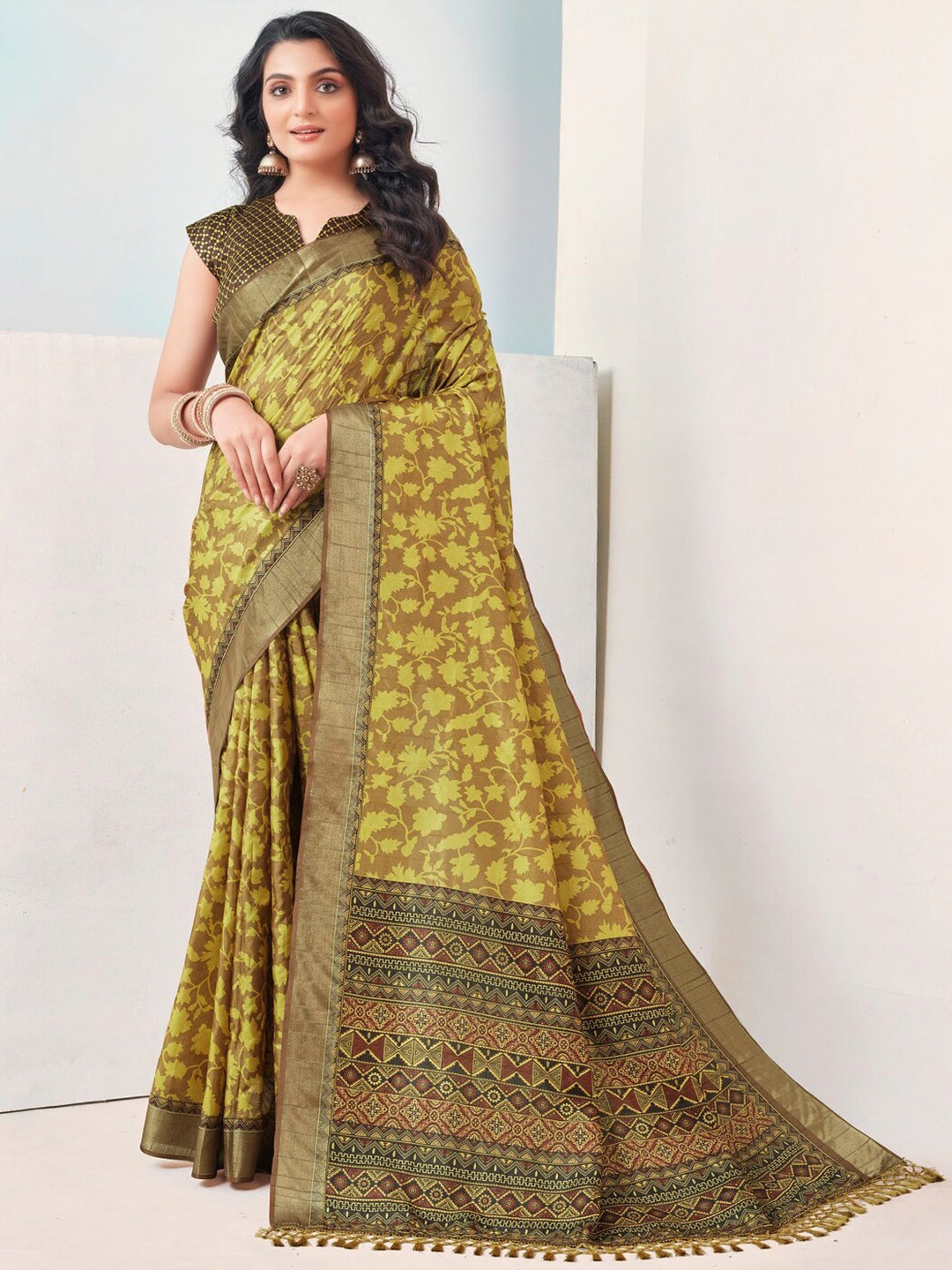 

SANSKAR Floral Printed Zari Silk Cotton Saree, Yellow