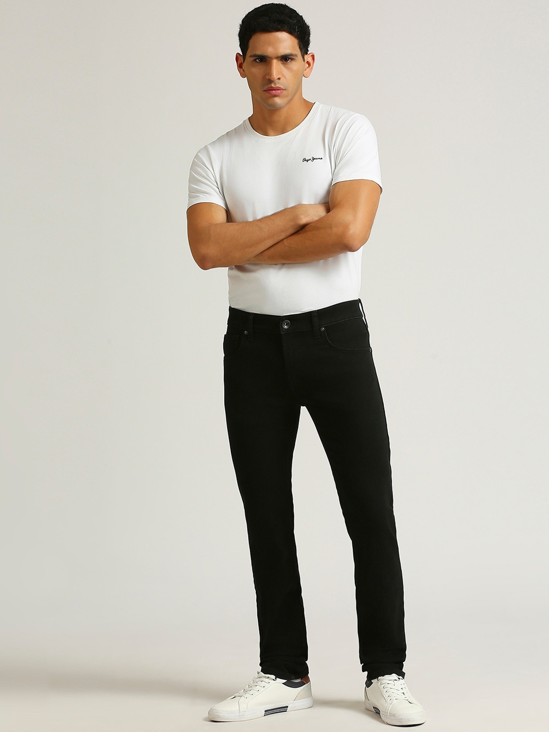 

Pepe Jeans Men Slim Fit Mid-Rise Clean Look Stretchable Jeans, Black