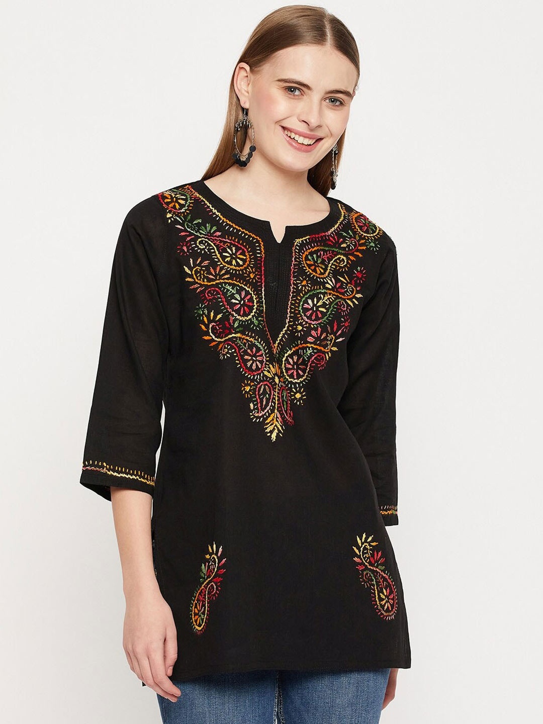 

TULIP 21 Floral Embroidered Chikankari Pure Cotton Chikankari Kurti, Black