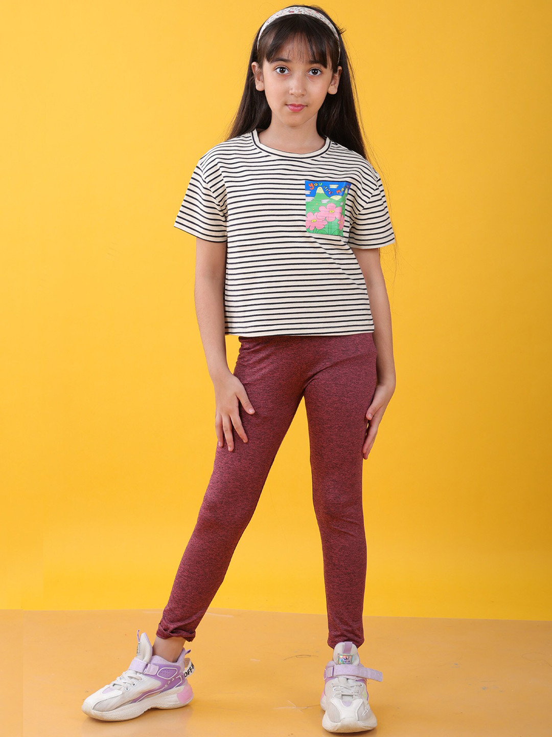

Anthrilo Girls Striped T-shirt with Leggings, White