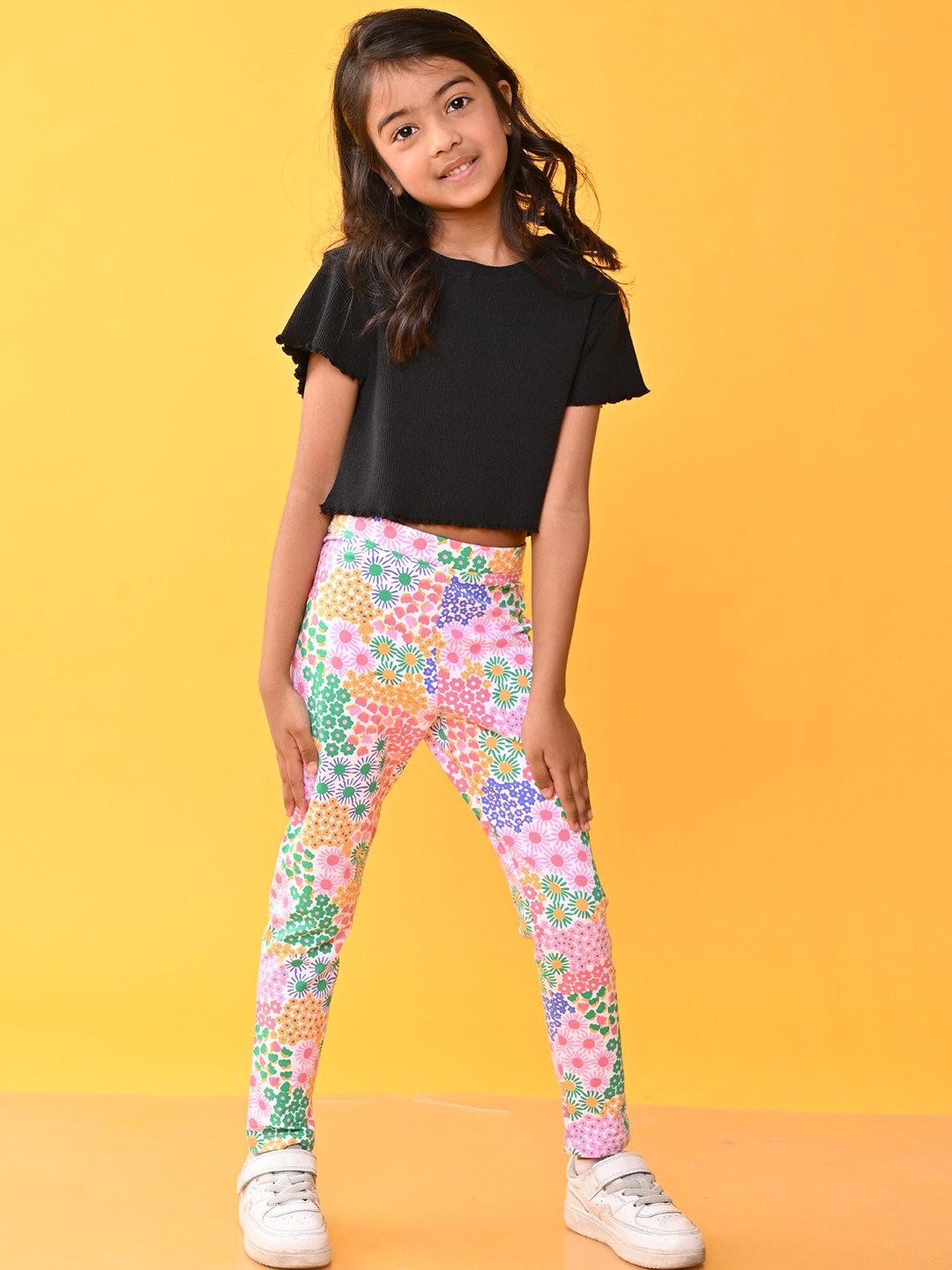

Anthrilo Girls Pure Cotton Top With Leggings, Black