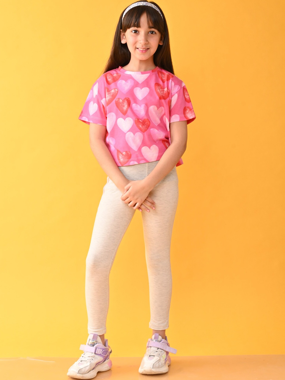 

Anthrilo Girls Printed Pure Cotton T-shirt With Leggings, Pink