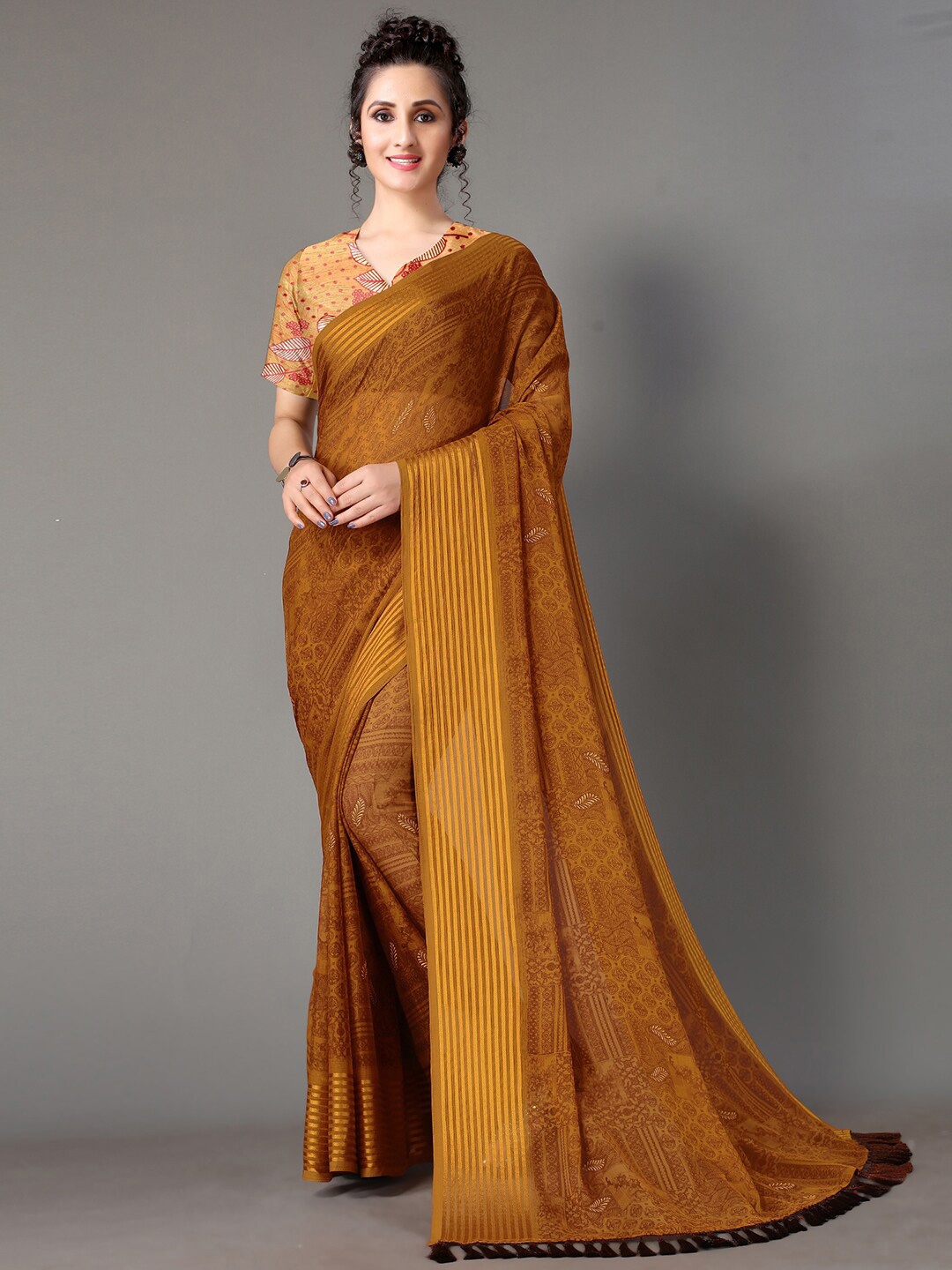 

Shaily Floral Printed Striped Saree, Brown
