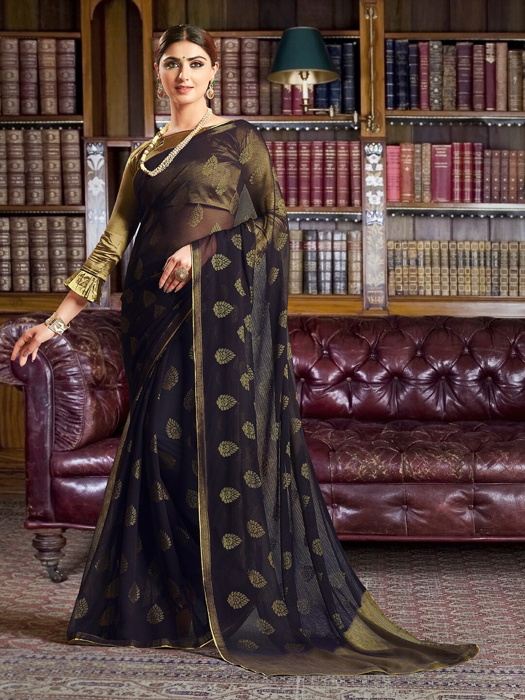 

Shaily Floral Woven Design Zari Brasso Saree, Black