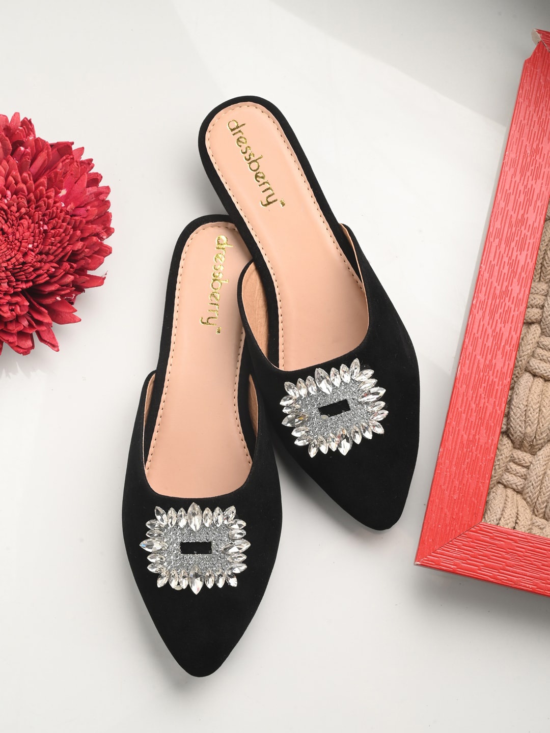 

DressBerry Black Embellished Mules