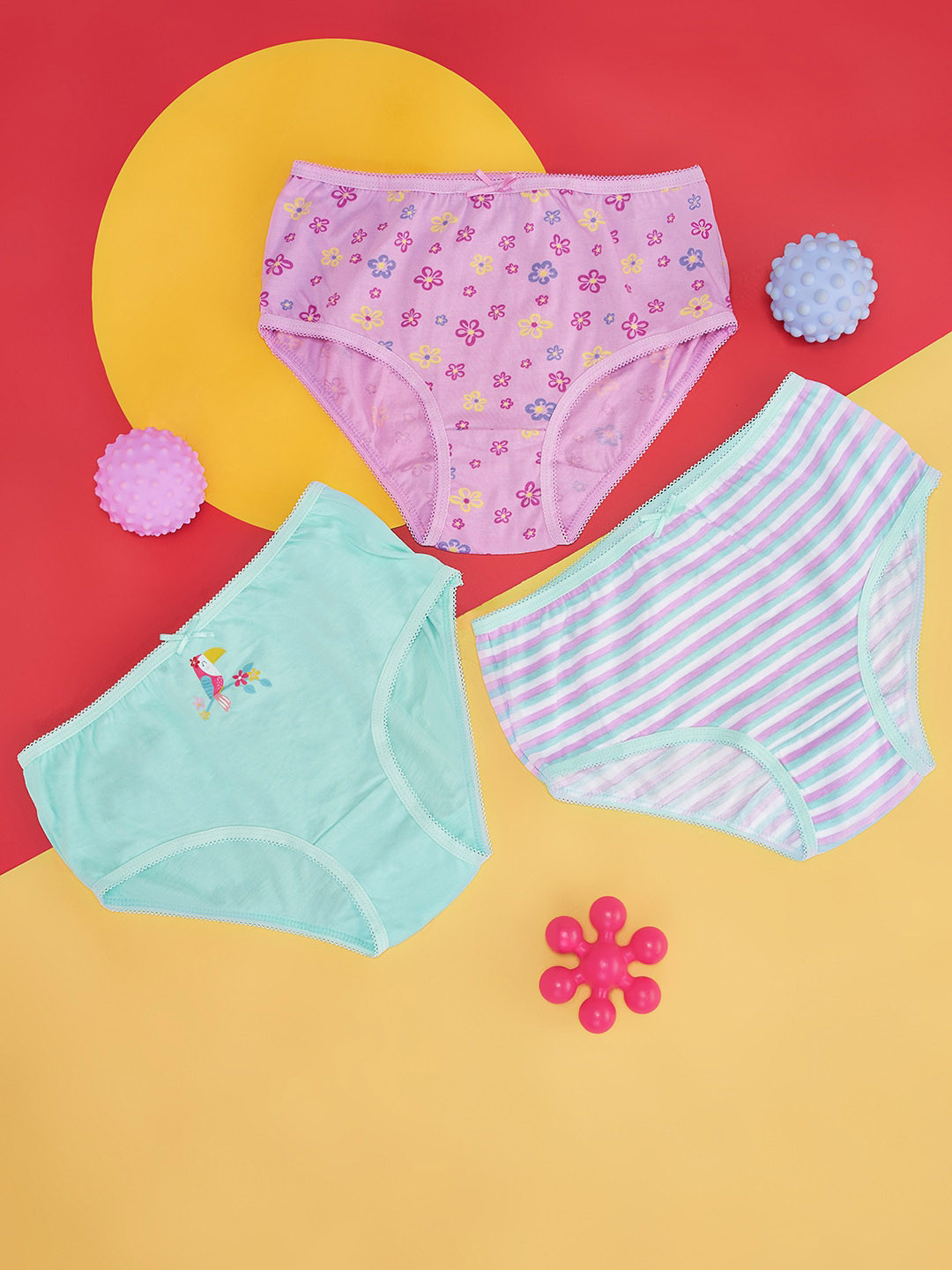 

Pantaloons Junior Girls Pack Of 3 Printed Pure Cotton Basic Briefs, Purple
