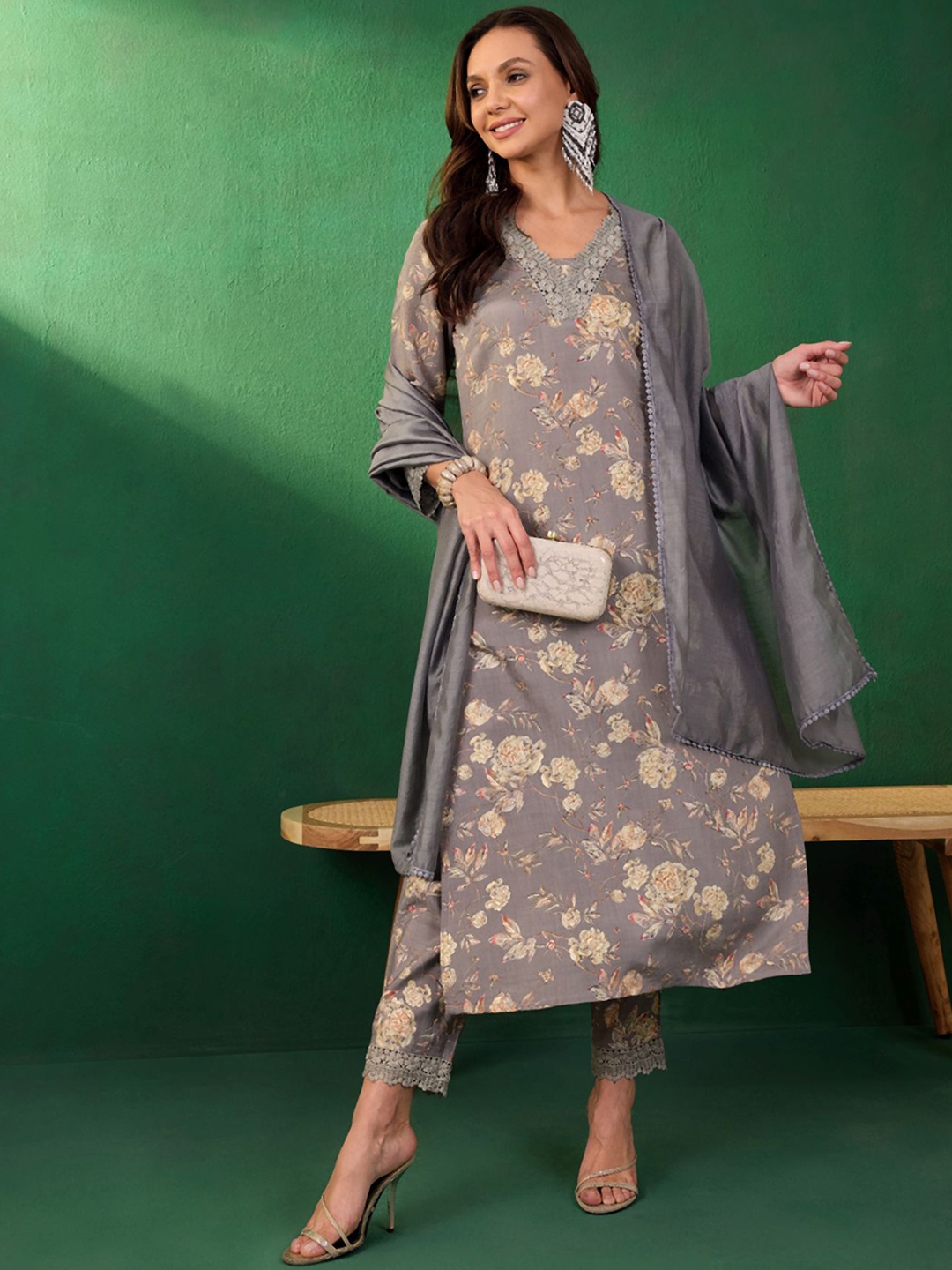 

Sangria Floral Printed Lace Detail V-Neck Kurta With Trousers & Dupatta, Grey