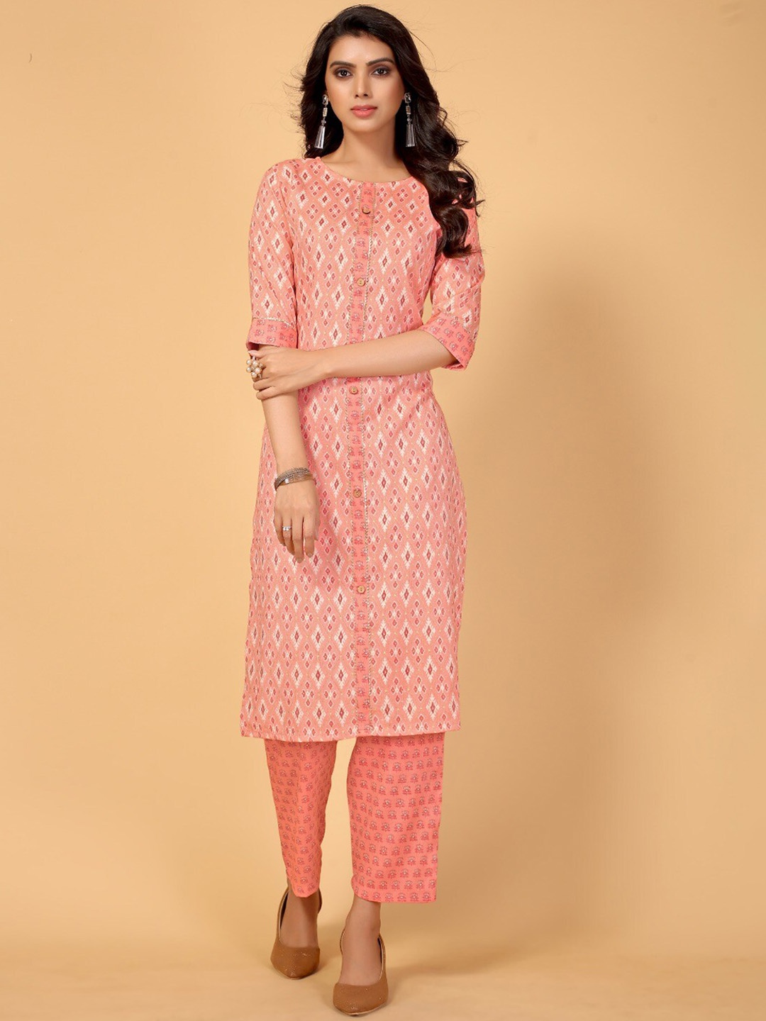

DIVASTRI Regular Kurta with Trousers, Pink