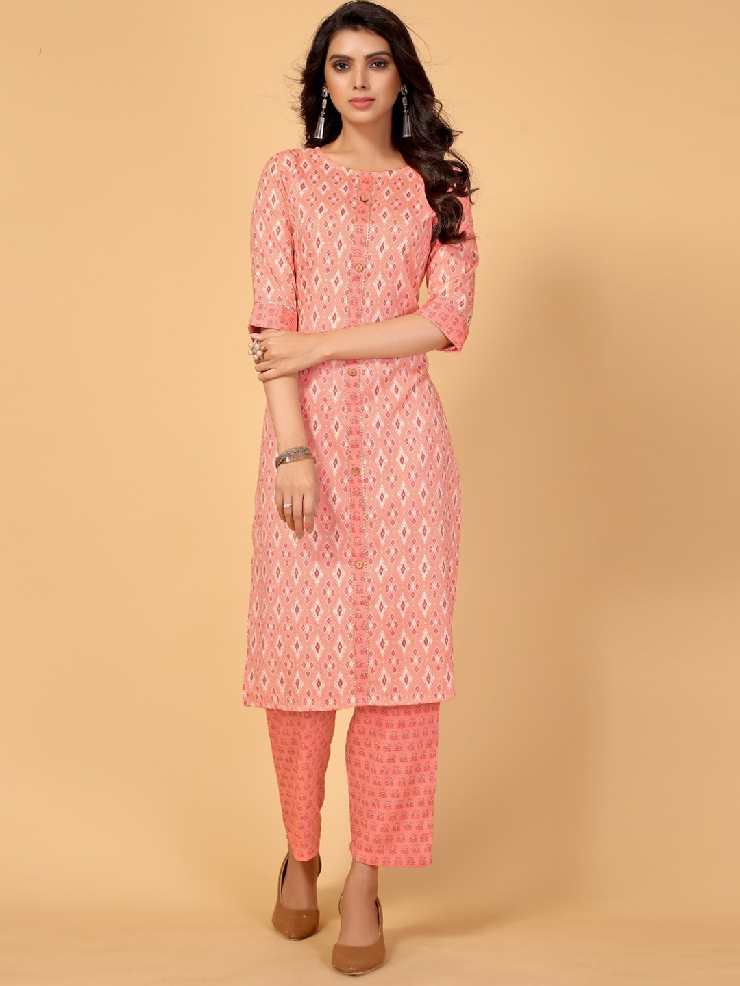 

DIVASTRI Floral Printed Regular Kurta with Trousers, Pink