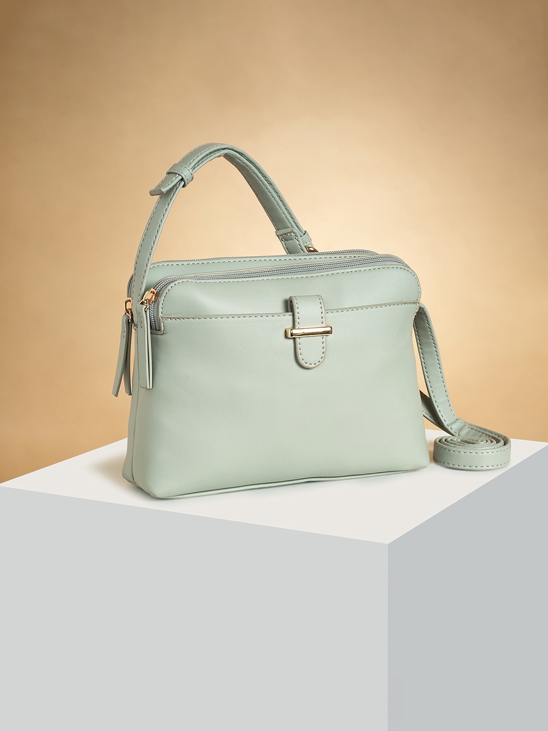 

Forever Glam by Pantaloons Structured Handheld Bag, Green