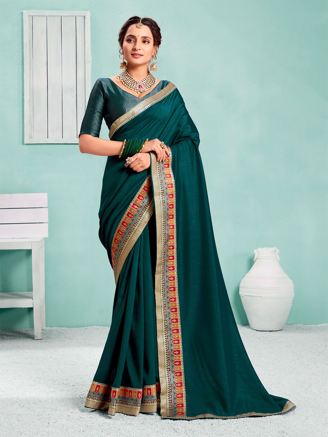 

VIRICA Woven Design Zari Saree, Blue