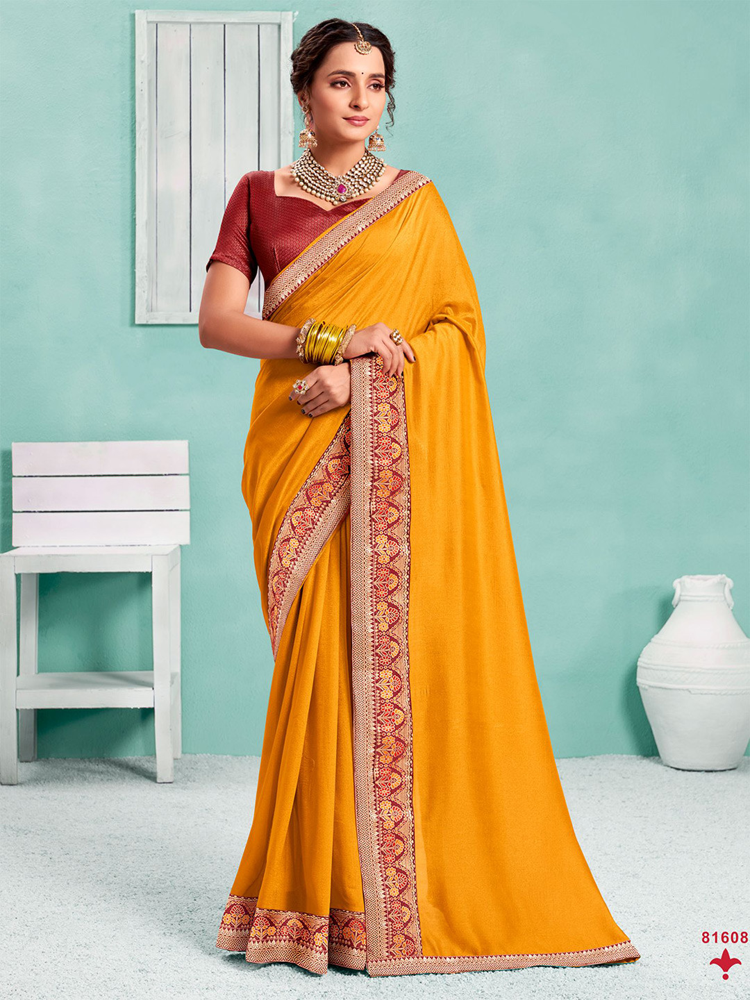 

VIRICA Woven Design Zari Saree, Yellow