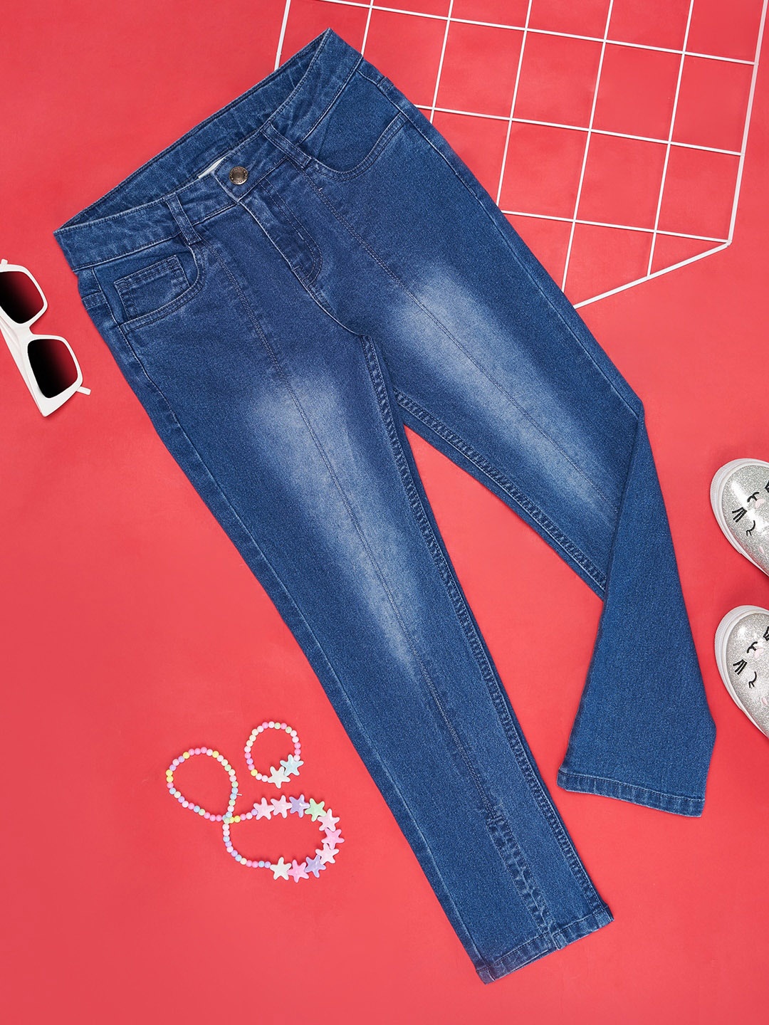 

Pantaloons Junior Girls Heavy Fade Pure Cotton Jeans, Navy blue