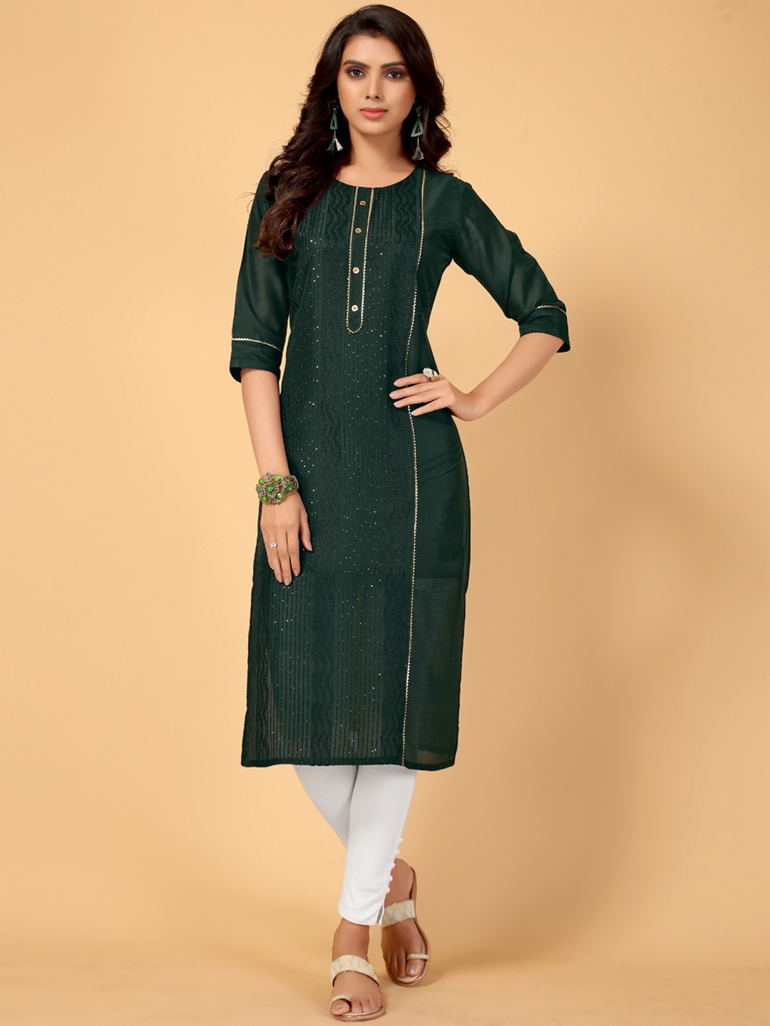 

DIVASTRI Striped Round Neck Sequinned Cotton Silk Straight Kurta, Green