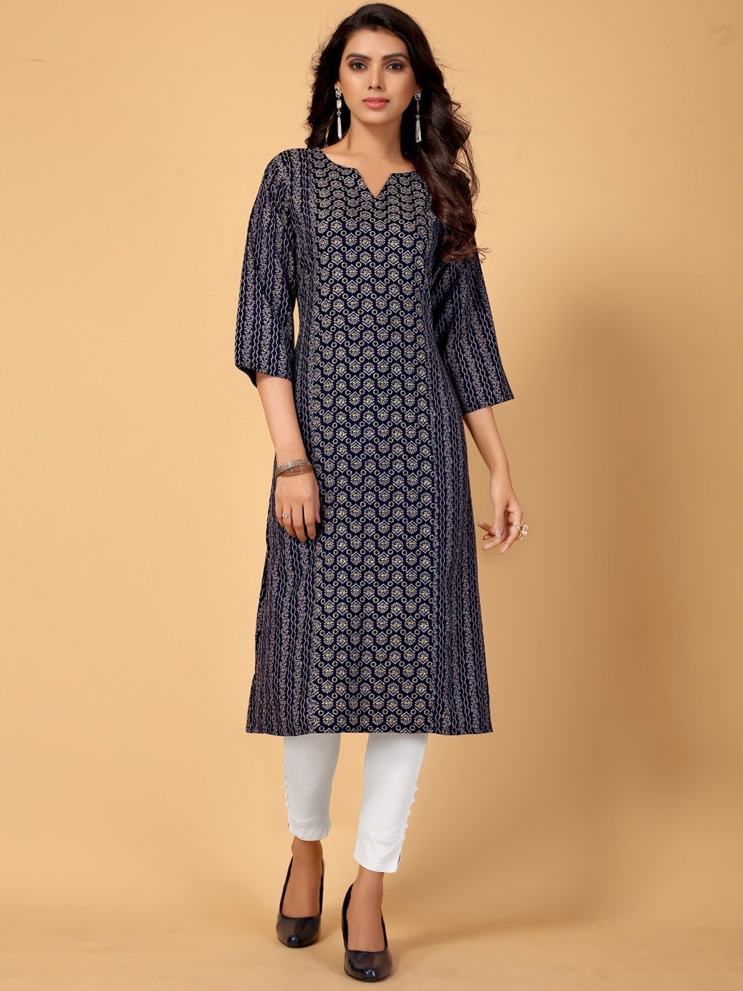 

DIVASTRI Ethnic Motifs Printed Cotton Silk Straight Kurta, Navy blue